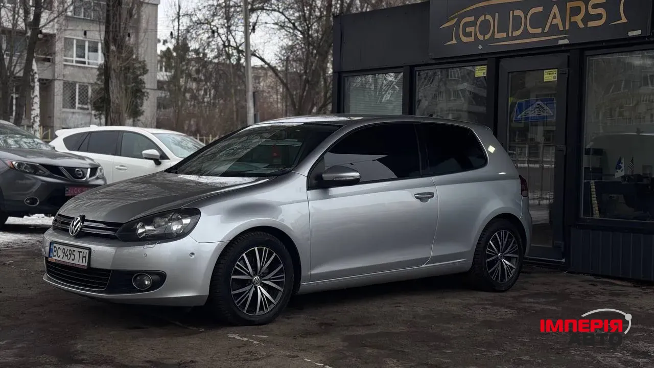 Volkswagen Golf - фото 2