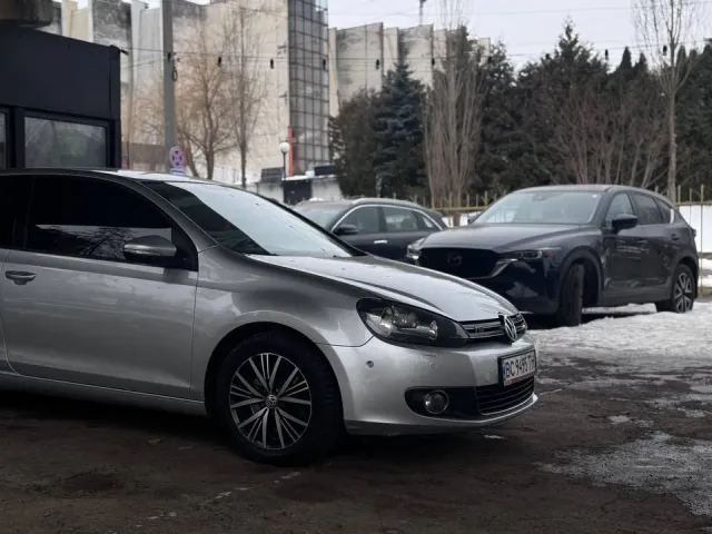 Volkswagen Golf - фото 3
