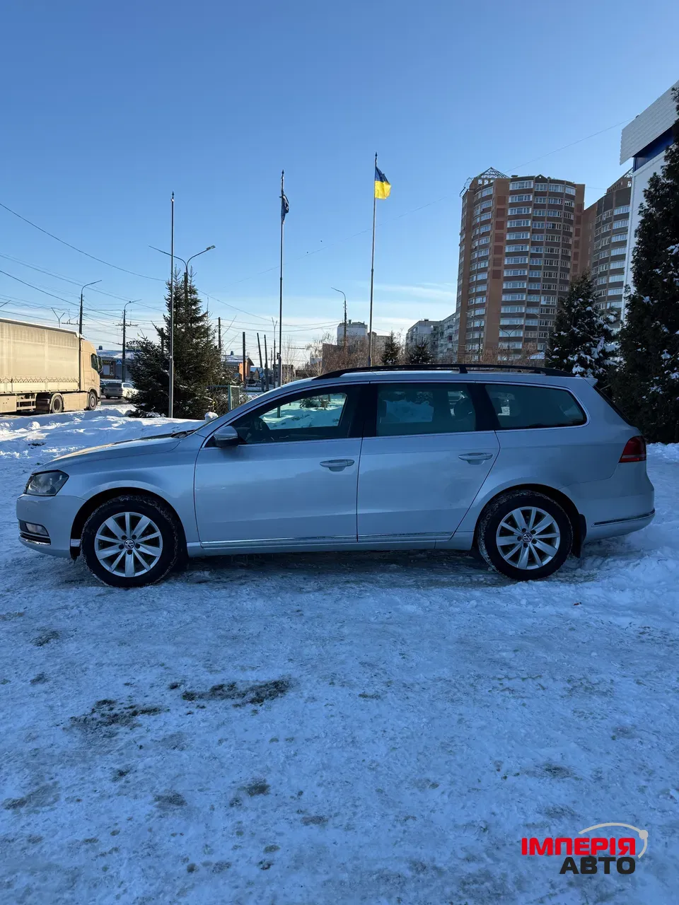 Volkswagen Passat - фото 1