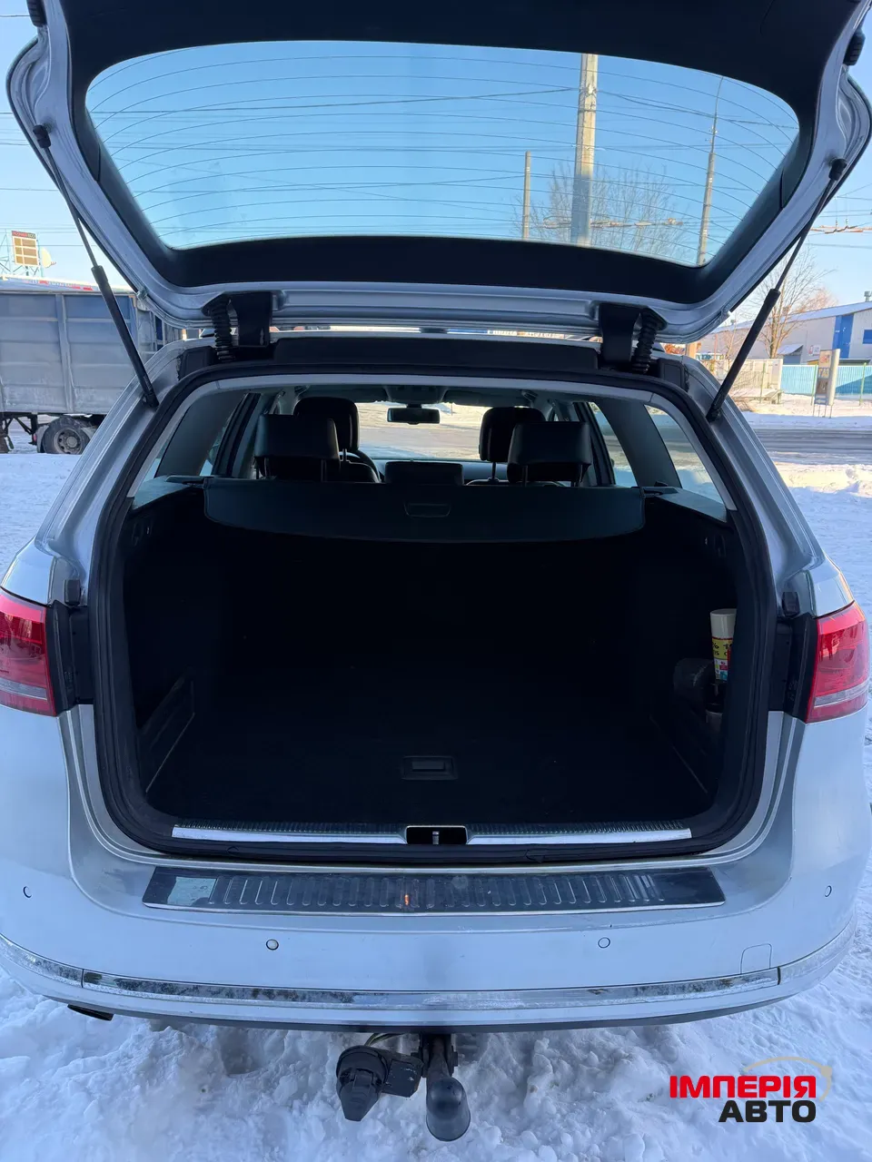 Volkswagen Passat - фото 6
