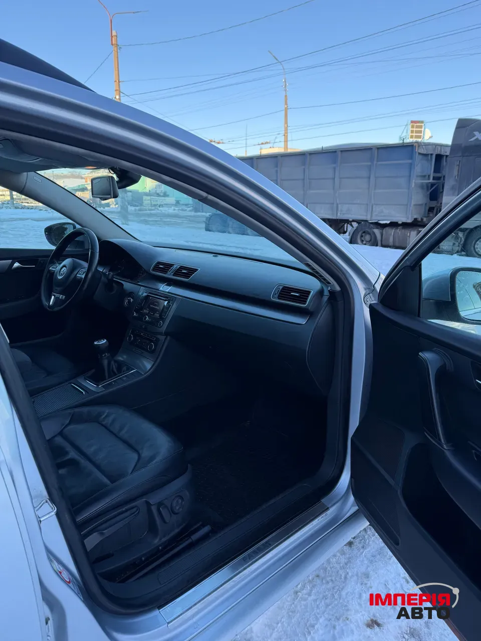 Volkswagen Passat - фото 8