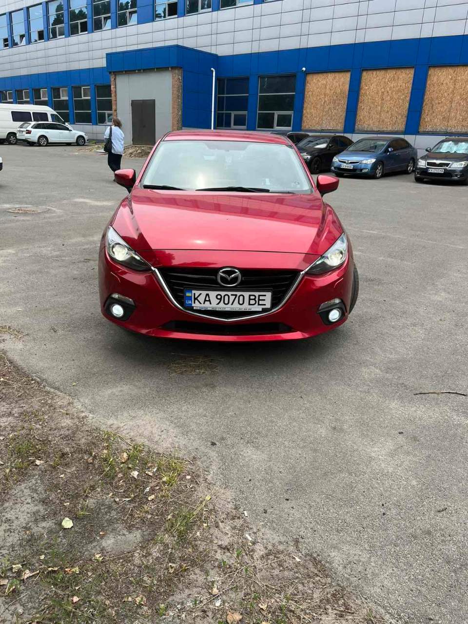 Mazda 3 - фото 10