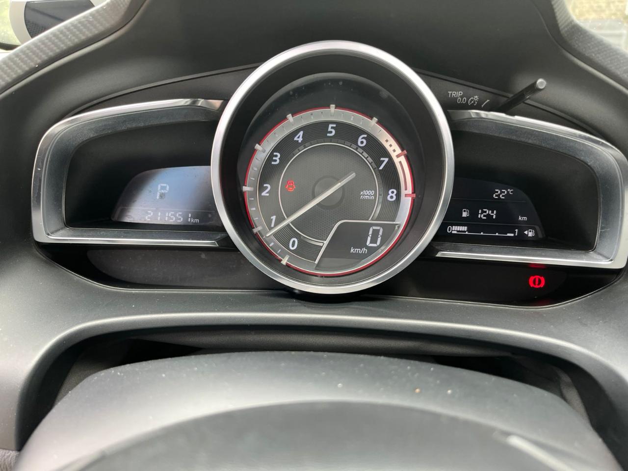 Mazda 3 - фото 8