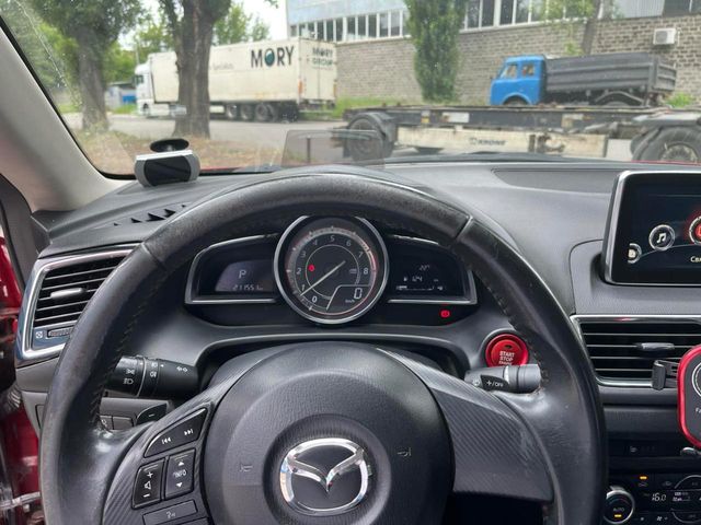 Mazda 3 - фото 2