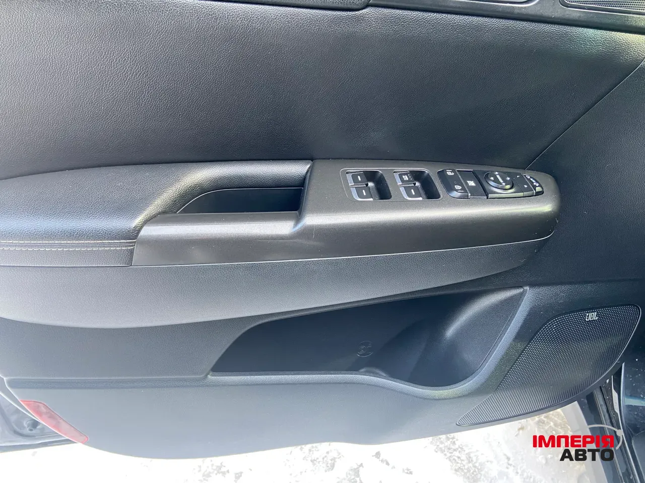 Kia Sportage - фото 18