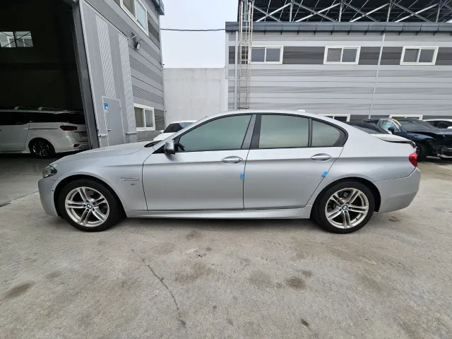 BMW 5 серії - фото 5