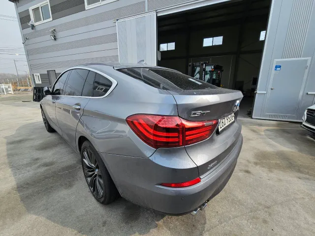 BMW 5 серії - фото 5