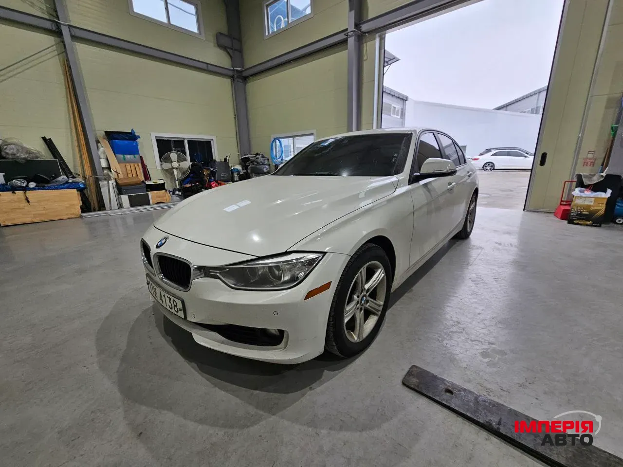 BMW 3 серії - фото 11