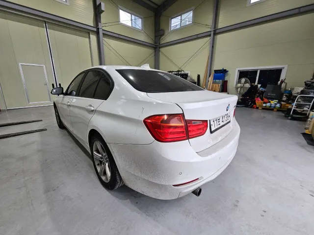 BMW 3 серії - фото 2