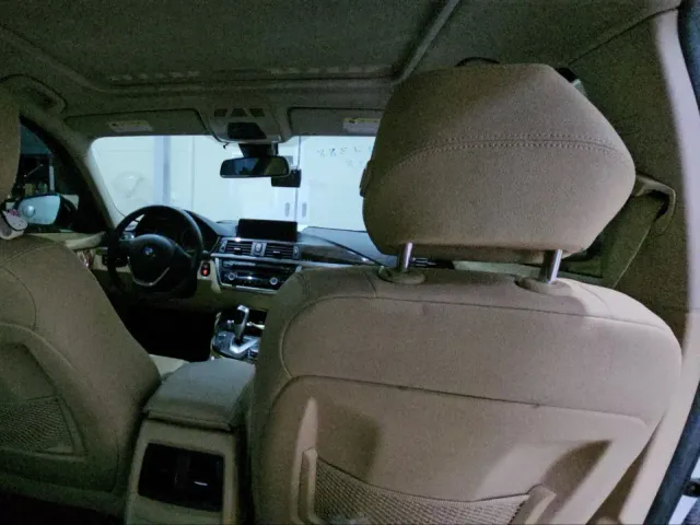 BMW 3 серії - фото 3