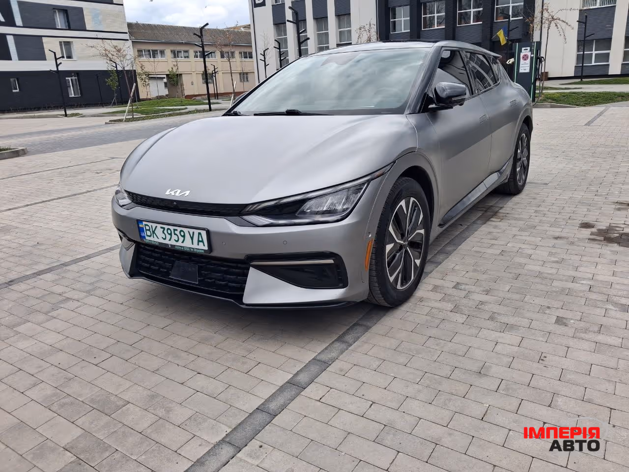 Kia EV6 - фото 1