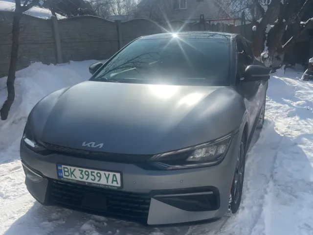 Kia EV6 - фото 2
