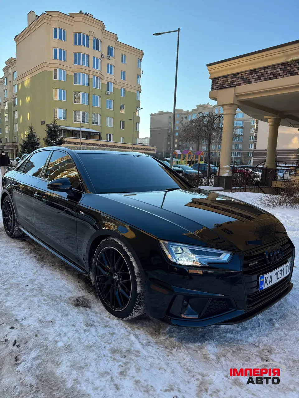 Audi A4 - фото 10