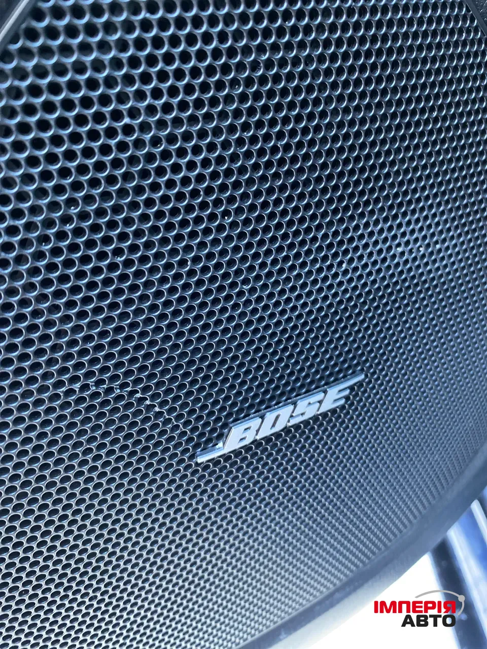 Mazda 3 - фото 13