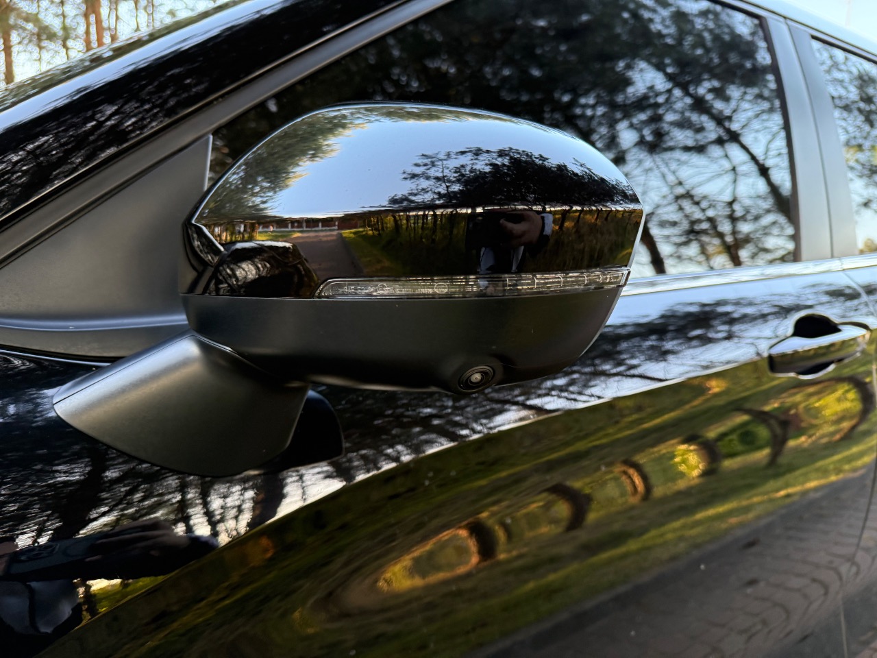 Mitsubishi Outlander - фото 16