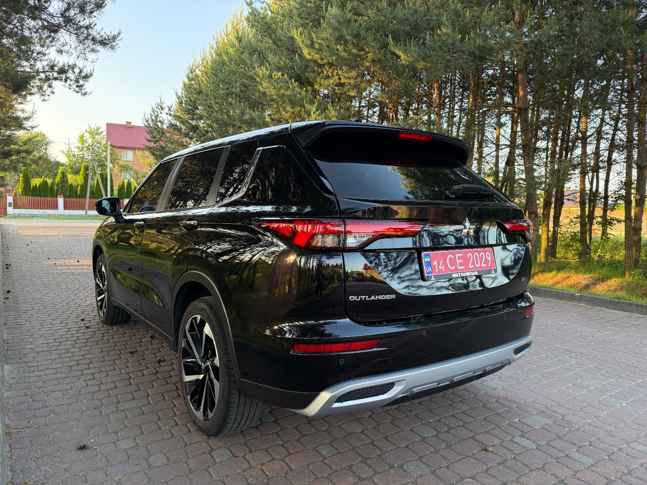 Mitsubishi Outlander - фото 20