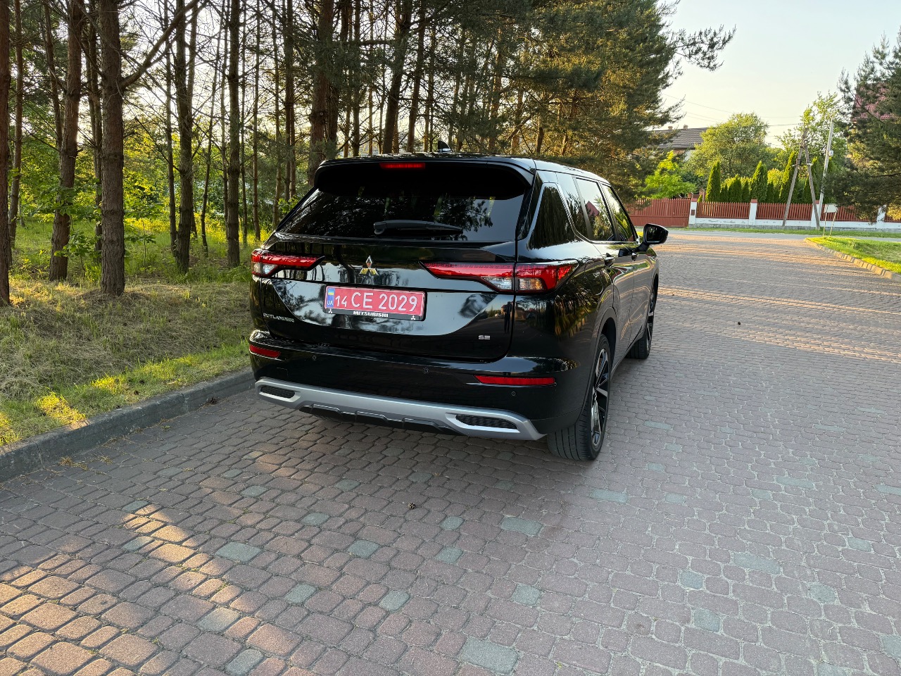 Mitsubishi Outlander - фото 9