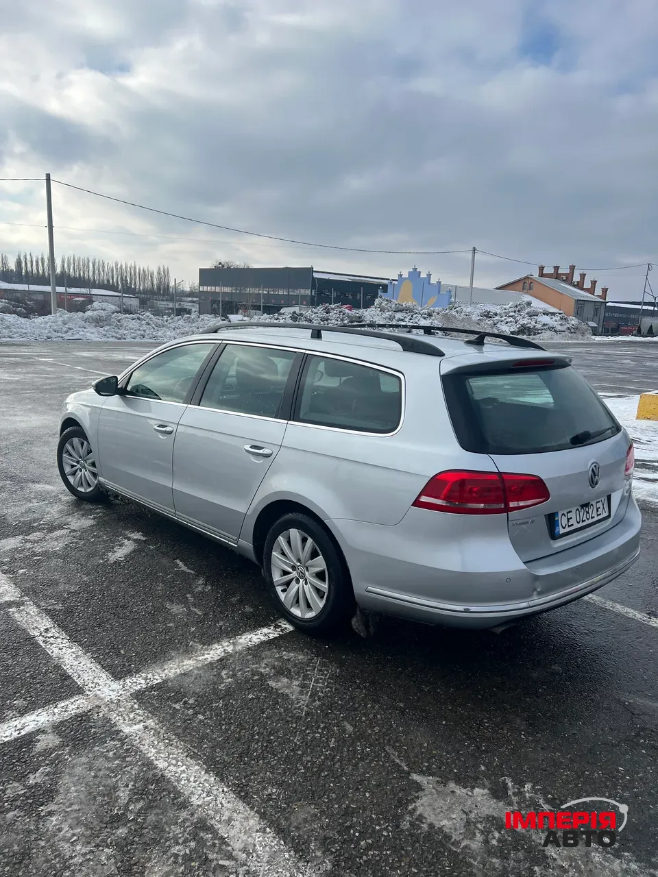 Volkswagen Passat - фото 4