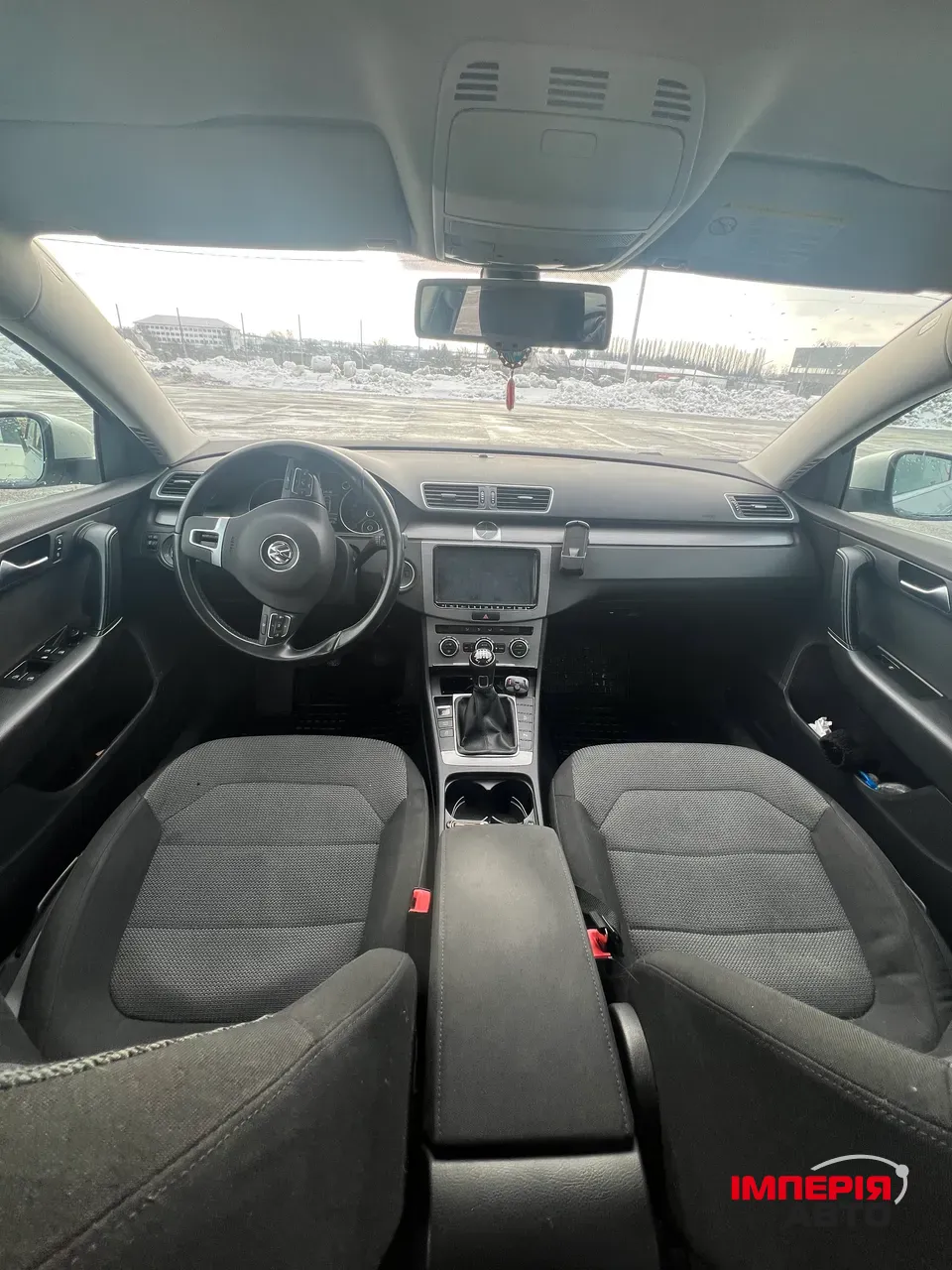 Volkswagen Passat - фото 5