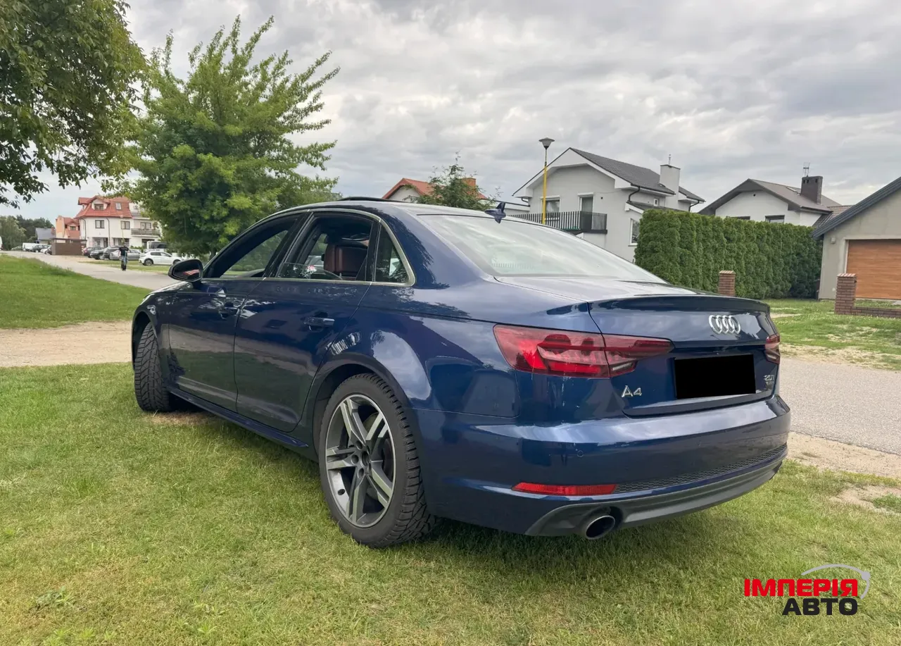 Audi A4 - фото 23