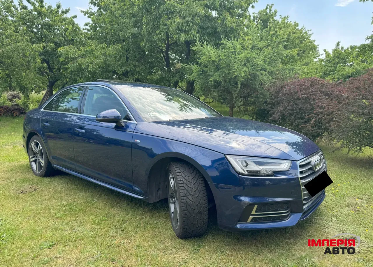 Audi A4 - фото 6