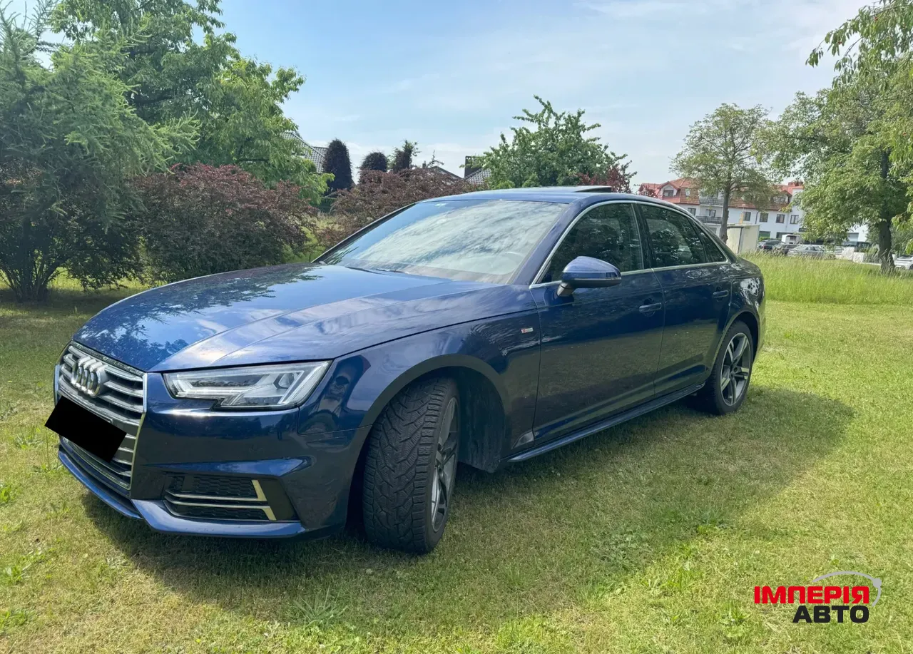 Audi A4 - фото 1