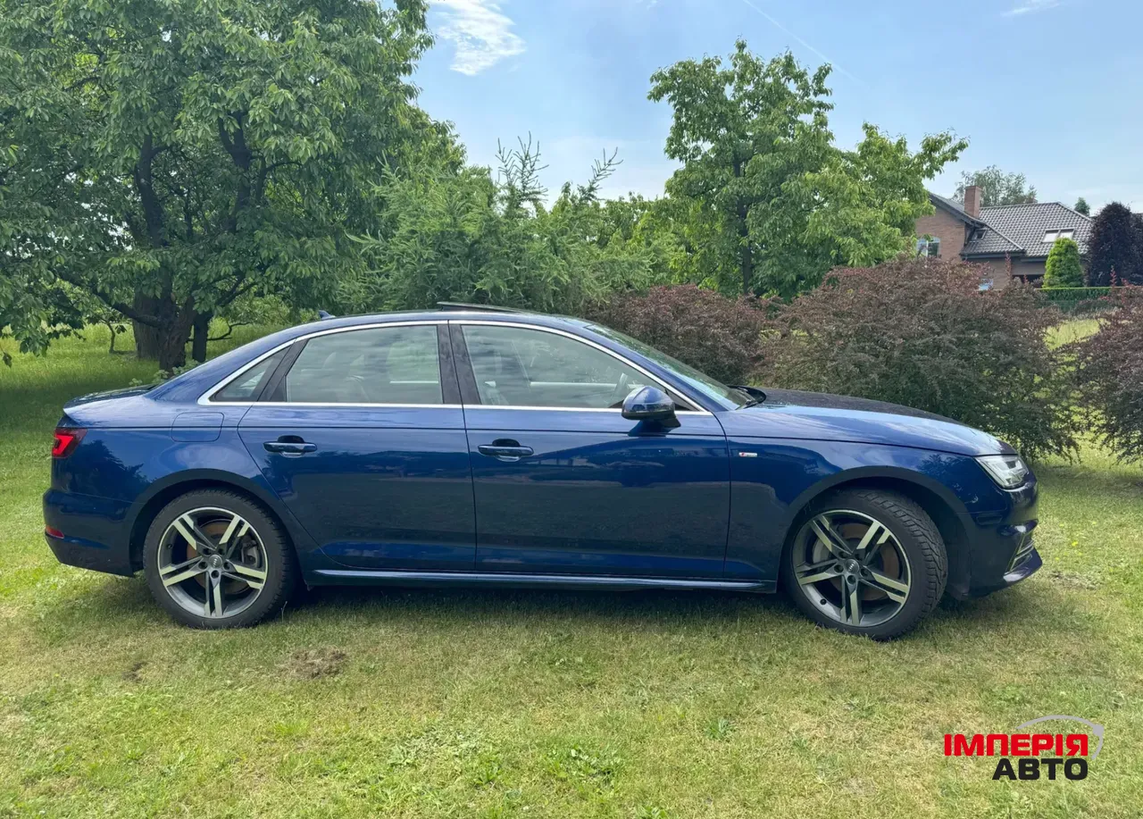 Audi A4 - фото 7
