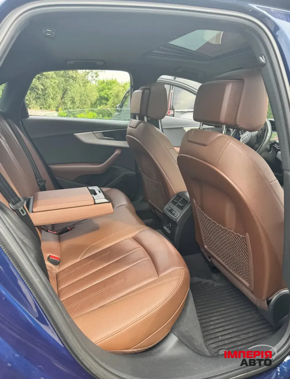 Audi A4 - фото 13