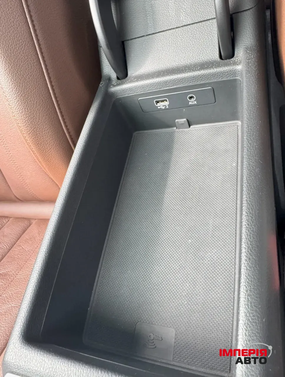 Audi A4 - фото 10