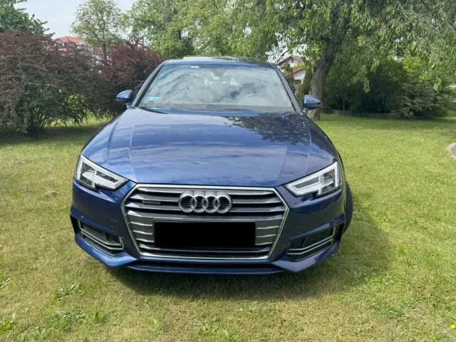 Audi A4 - фото 4