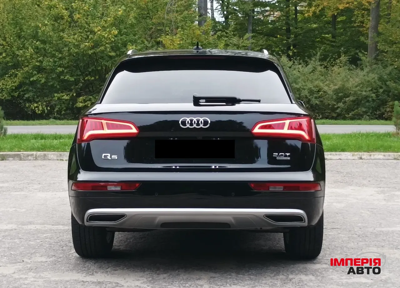 Audi Q5 - фото 6