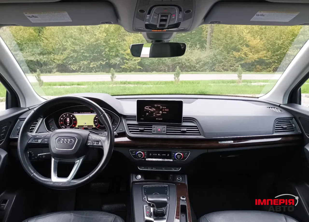Audi Q5 - фото 9
