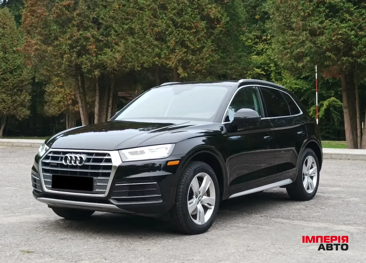 Audi Q5 - фото 1