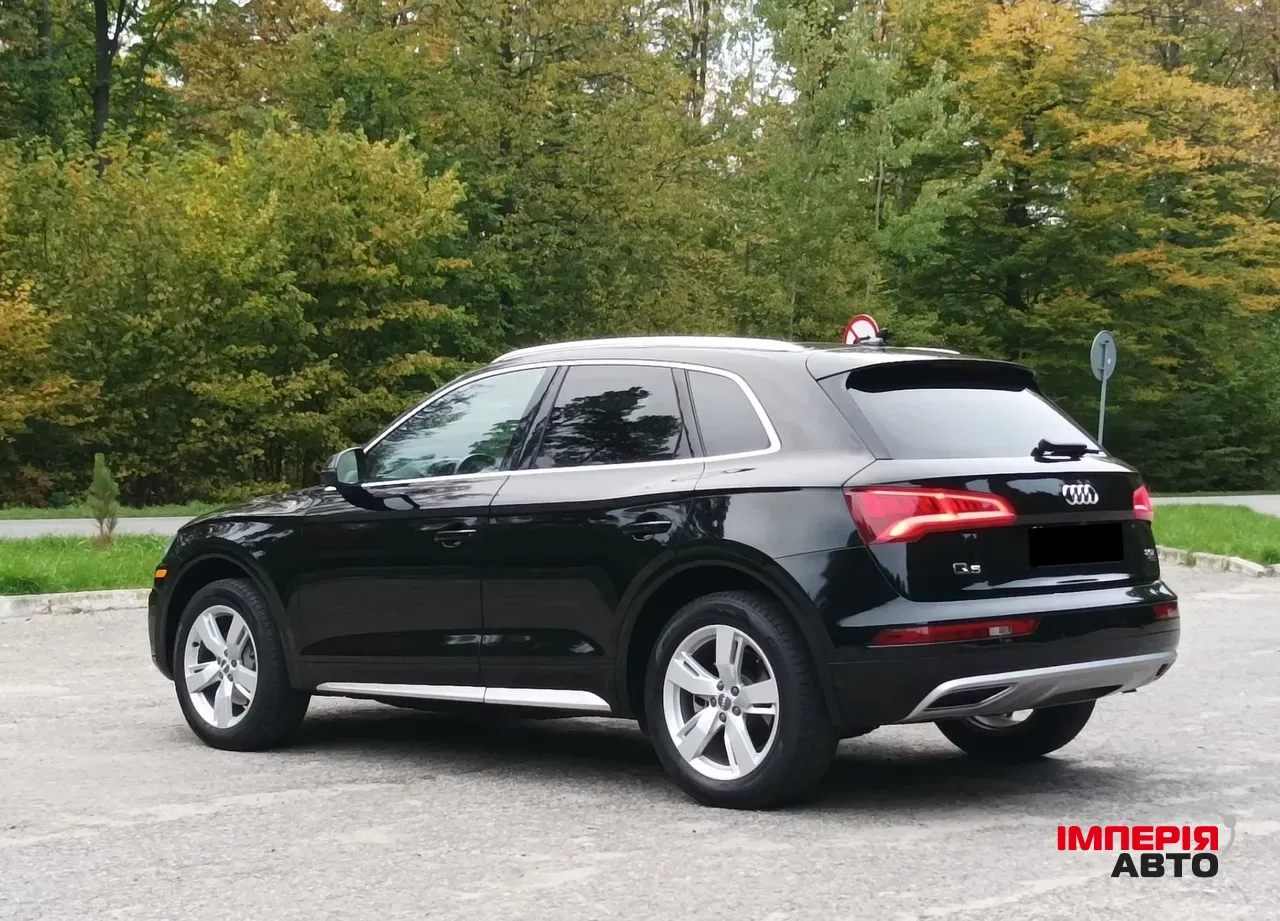 Audi Q5 - фото 7