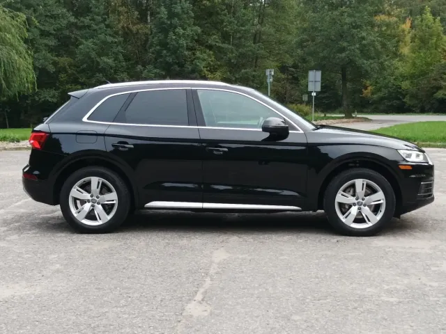 Audi Q5 - фото 4