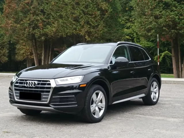 Audi Q5 - фото 1