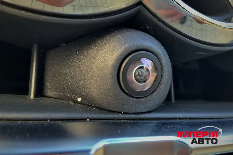 Audi Q7 - фото 13