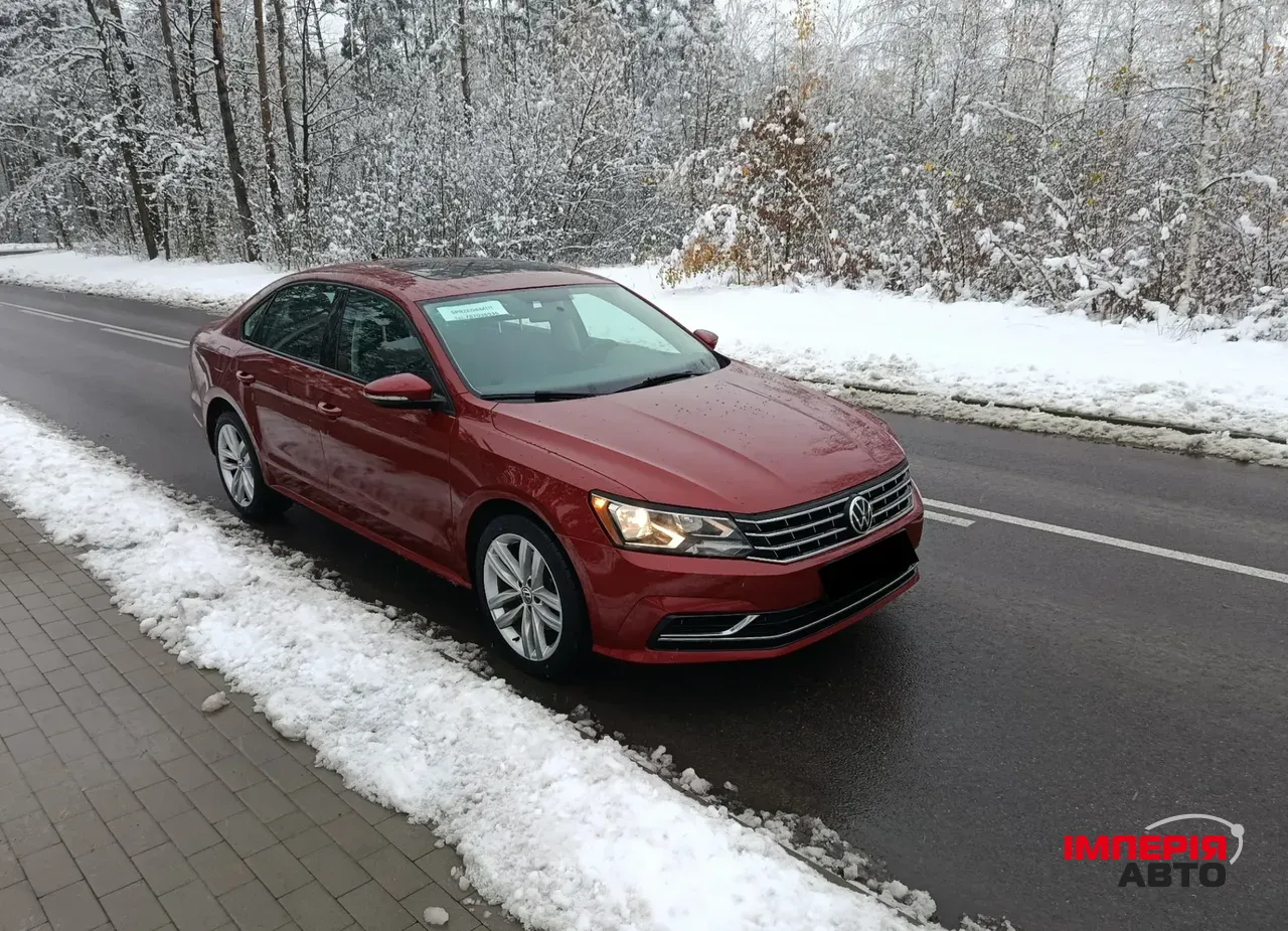 Volkswagen Passat - фото 6
