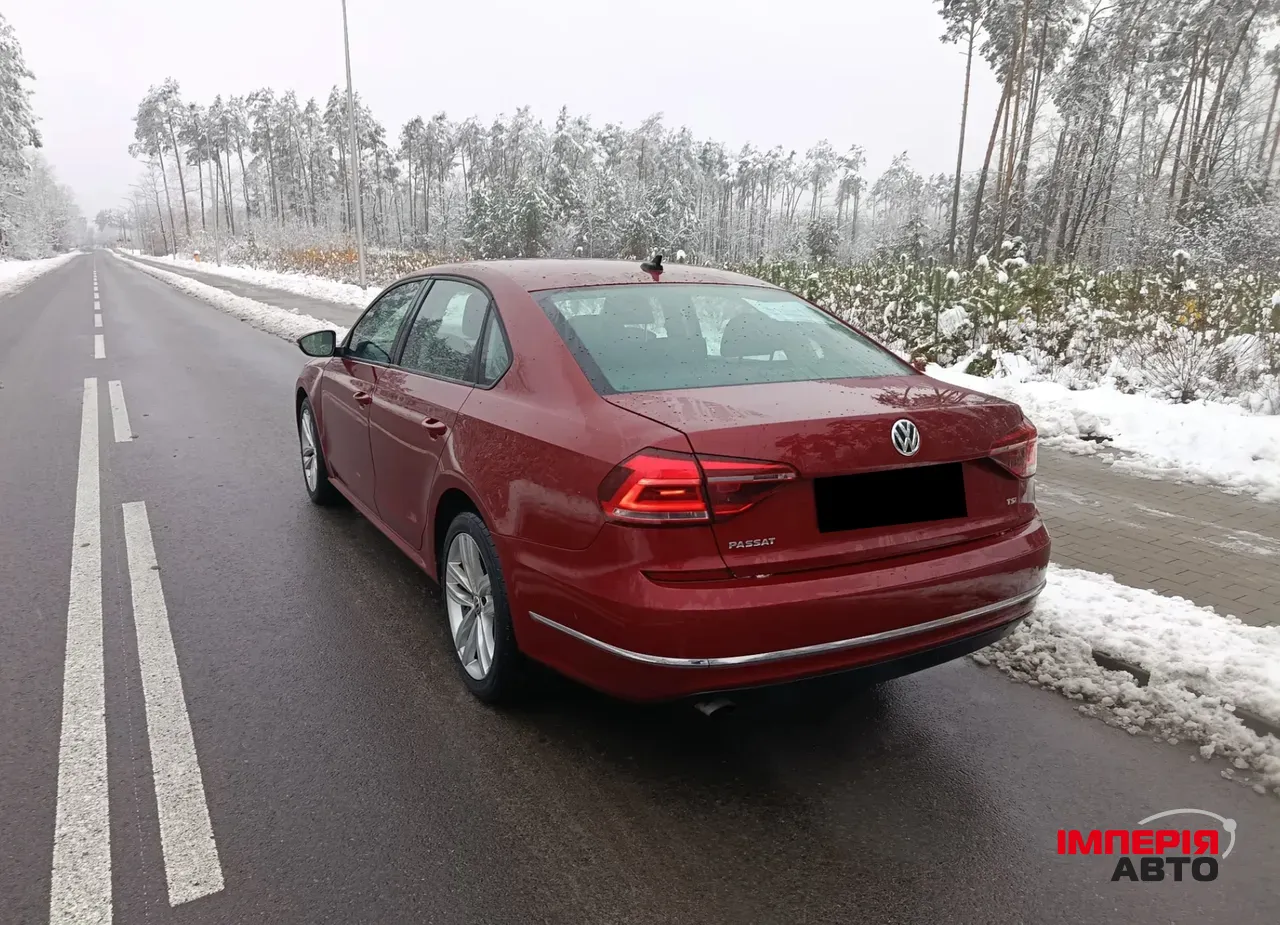 Volkswagen Passat - фото 3
