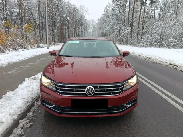 Volkswagen Passat - фото 2