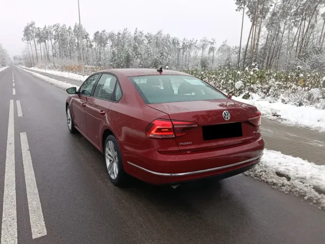 Volkswagen Passat - фото 3