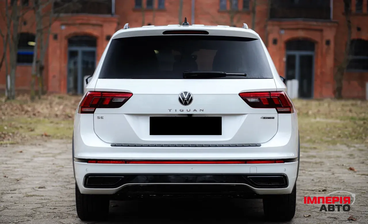 Volkswagen Tiguan - фото 5