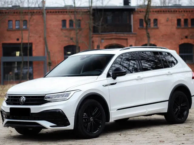 Volkswagen Tiguan - фото 2
