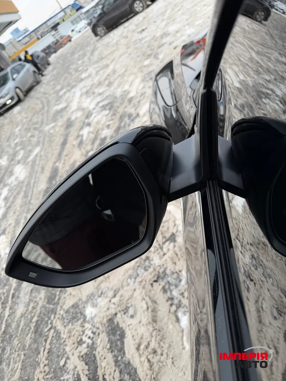 Audi e-tron S Sportback - фото 11