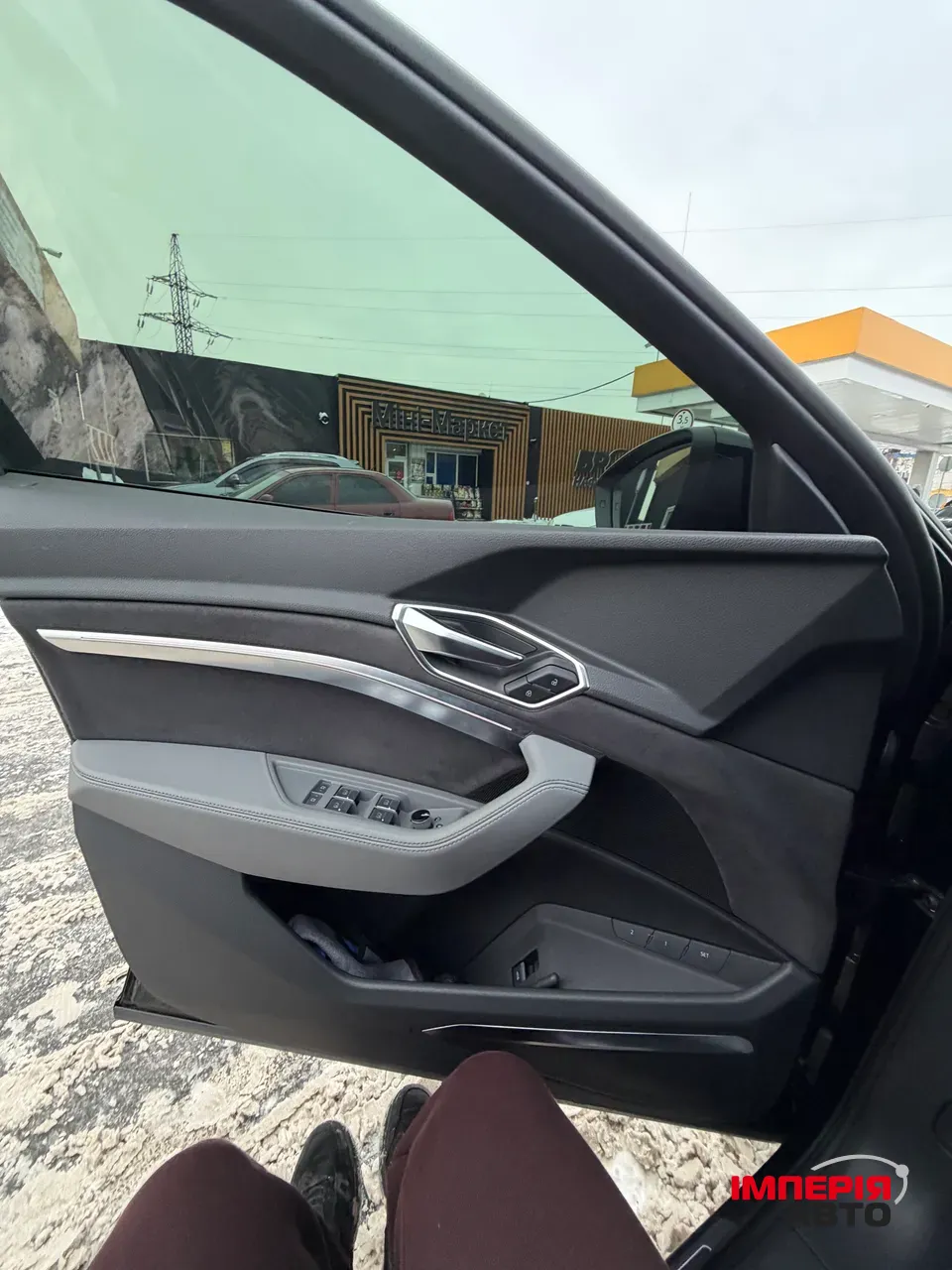 Audi e-tron S Sportback - фото 10