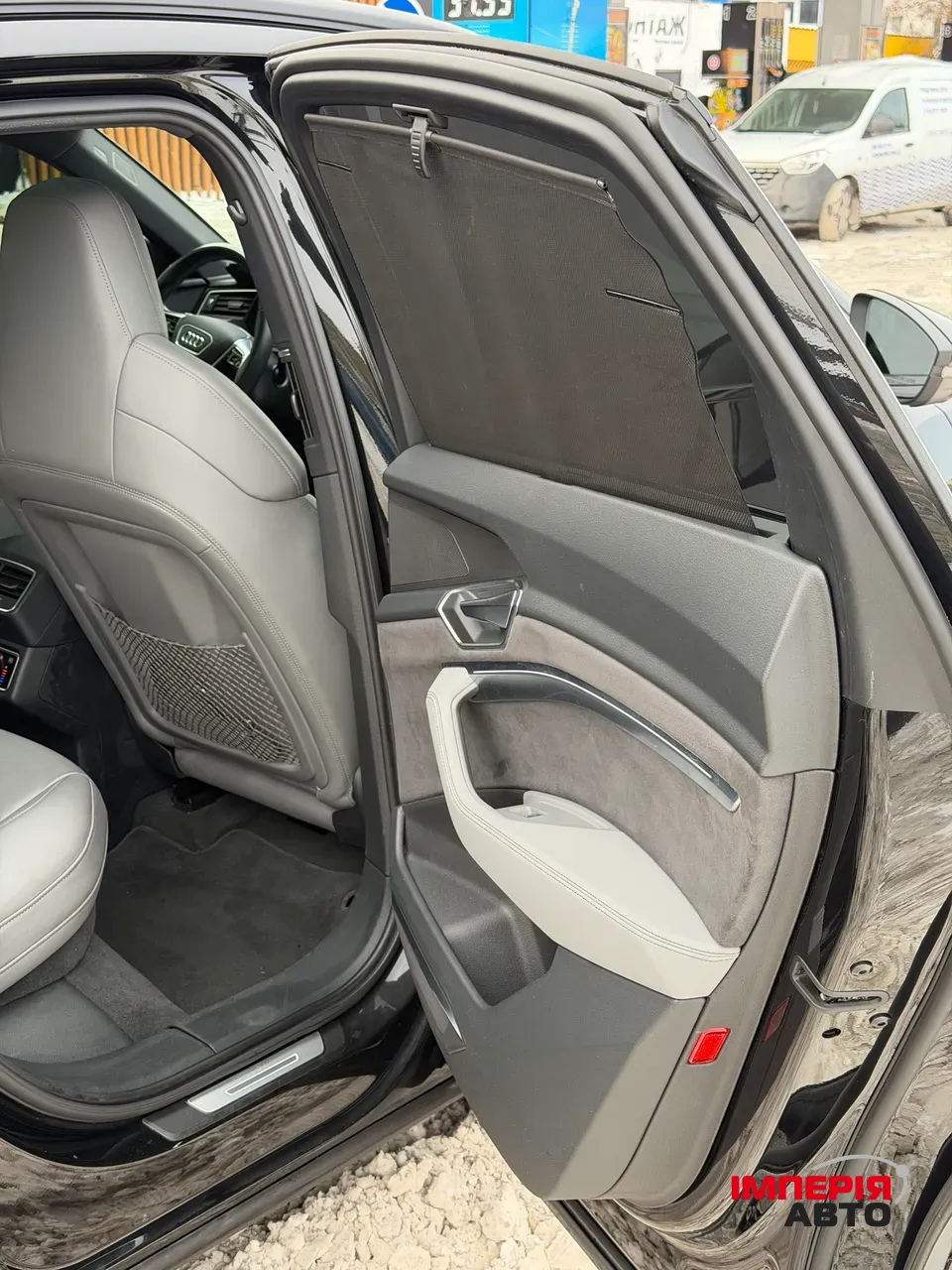 Audi e-tron S Sportback - фото 5