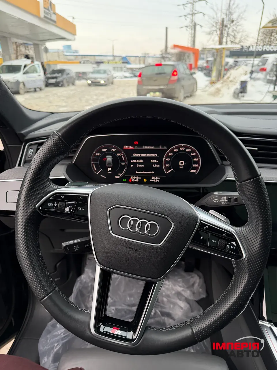 Audi e-tron S Sportback - фото 9