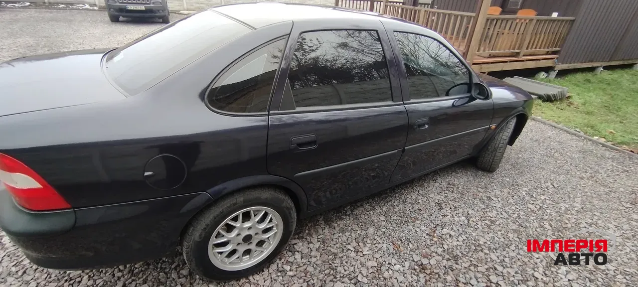 Opel Vectra - фото 6