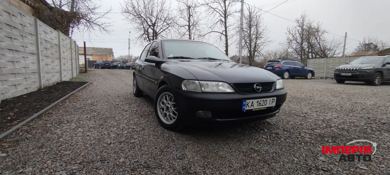 Opel Vectra - фото 2