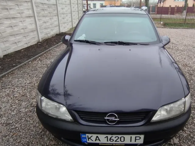 Opel Vectra - фото 3